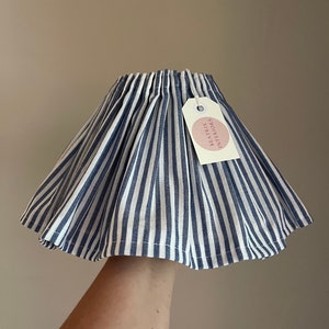 Blue stripe ruffle shade