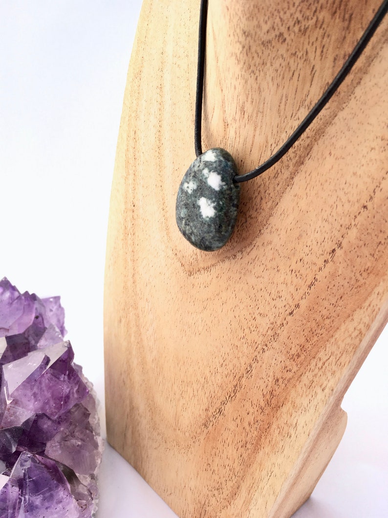 Stonehenge preseli bluestone pendant with neck-cord, stone pendant suitable for both men and women, ancient stone pendant image 4