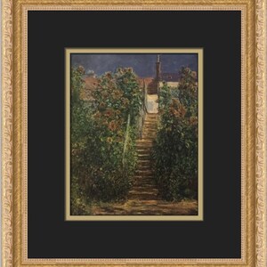 Könnte beinhalten: Ölgemälde eines Gartenwegs, gesäumt von Sonnenblumen, der zu einem Haus mit Schornstein führt. Das Kunstwerk ist in einem goldenen, verzierten Rahmen mit schwarzem Passepartout gerahmt.
