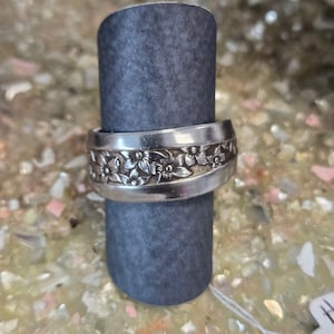 Superior Stainless USA Petal Lane Steel Spoon Ring Size 11