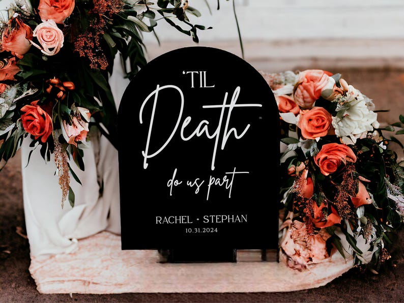Til Death Do Us Part Wedding Gothic Moody Acrylic Sign, Personalized Names Halloween Themed Gothic Black Wedding Centerpiece Decor
