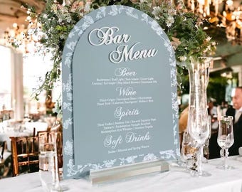 Cartello per cocktail con scritta "Chinoiserie floreale blu toile 3D ARCH" per addio al nubilato o ricevimento di nozze, elegante e lussuoso arredamento per menu da bar blu francese.