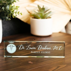 Physician MD Doctor Glass Office Desk Name Plate, Clear PA Surgeon Nameplate, Medical Practitioner Appreciation Gift, Med School Graduation image 3