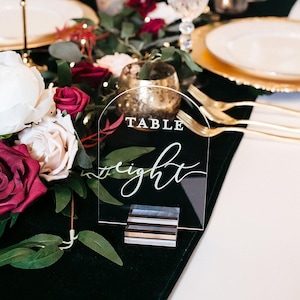 Clear or Frosted ARCH Acrylic Table Number Sign With Stands, Perspex Modern Calligraphy Table Numbers, Lucite Minimalist Number