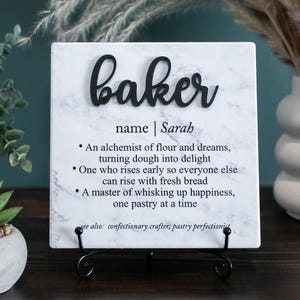3D Baker Ceramic Tile Plaque Gift, Pastry Chef; Foodie; Personalized Present With Name for Coworker; Cookie Decorator; Bread Maker; Cake