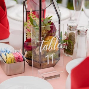 Clear Glass Look Acrylic Table Number Sign With Stands, Perspex Modern Calligraphy Numbers, Lucite Minimalist Table Number, Tab Script Num
