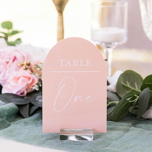 ARCH Specialty Color Acrylic Table Number Sign With Stands, Perspex Modern Calligraphy Table Numbers, Lucite Minimalist Number