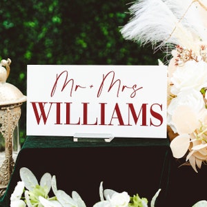 Mr and Mrs Table Signs, Clear Glass Look Acrylic Head Table Sign With Stand, Minimalist Perspex Bride Groom Table Top Sign, Sweetheart Table