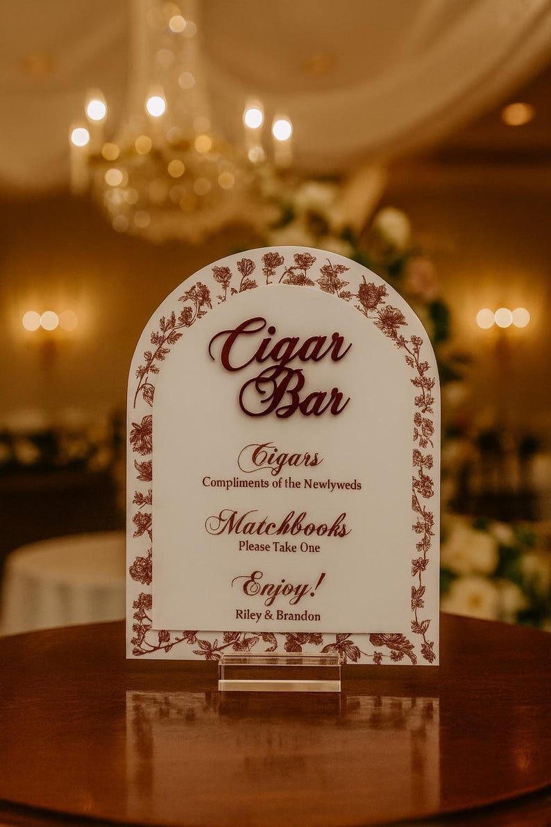 Letrero acrílico 3D ARCH con diseño floral Toile para bar de puros, recepción de estilo chinoiserie francés, salón de puros, hora del cóctel, letrero para padrinos de boda fumadores imagen 2