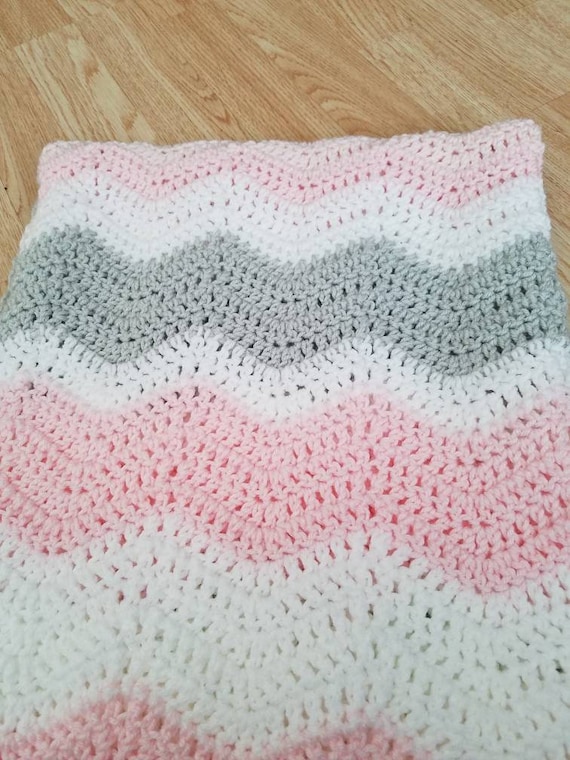 rainbow ripple baby blanket