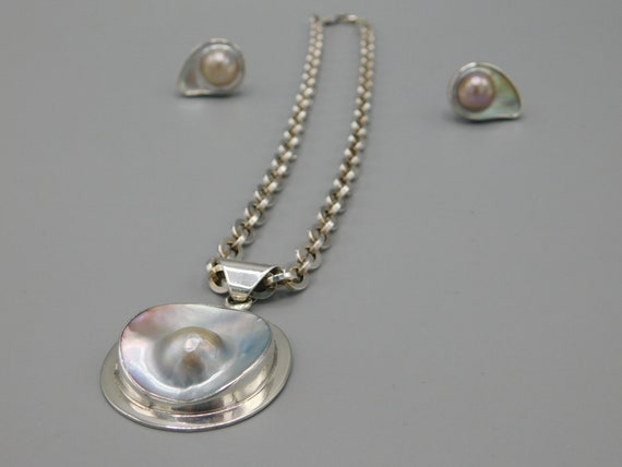 Sterling Silver and Mother of Pearl Necklace and … - image 4