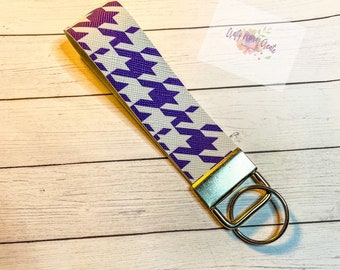 Faux Leather Keyfob Wristlet; Purple Houndstooth Keyfob; Wristlet Keychain