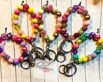 Handmade bracelet keychain/ Bangle Keychain/ Beaded Bracelet Keychain