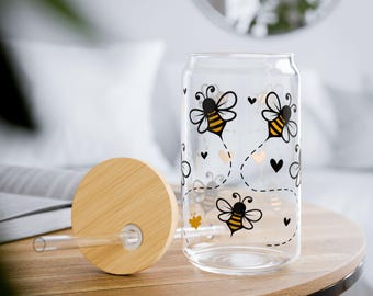 Bee-Themed Sipper Glass can, Perfect for Summer Drinks, Picnics, Eco-Friendly Gifts, Party Favors, and Bee Lovers