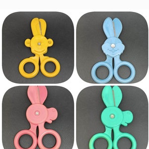 Forbici per bambini rosa vintage sovietiche coniglietto, scimmia, cancelleria per asino Made in URSS