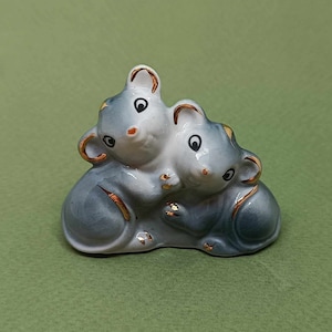 Miniature Ceramic Figurine Rat Mouse Porcelain Decor Collectible Tiny Mouse Statue Gifts Animal Figurine A pair of mice