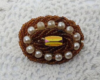 Vintage pearl brooch Vintage costume jewelry gift for her Christmas present for girlfriend Round  brooch