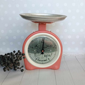 Antique Metal Kitchen weighing scale Antique scales of the USSR 1960 year Vintage decor Decor for photo sessions Antiques Vintage