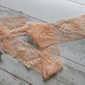 Antique lace Vintage lace Peach colour Antique lace trim  Retro lace Old lace Wedding lace Peach Lace Embroidered lace Venice lace