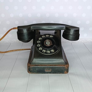 1950 Vintage Carbolite telephone Retro office decor Old phone Vintage Home decor Desk phone Dial disc phone Telephone USSR