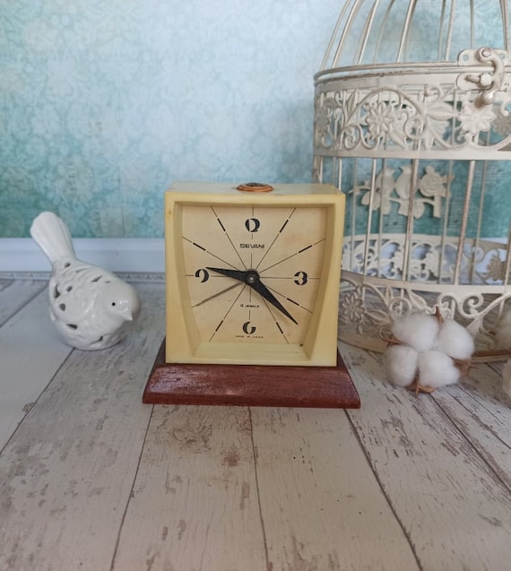 Retro Clock the USSR Vintage decor Soviet alarm clock Vintage 60s Vintage Home decor Turquoise table clock Mechanical desk wind up clock