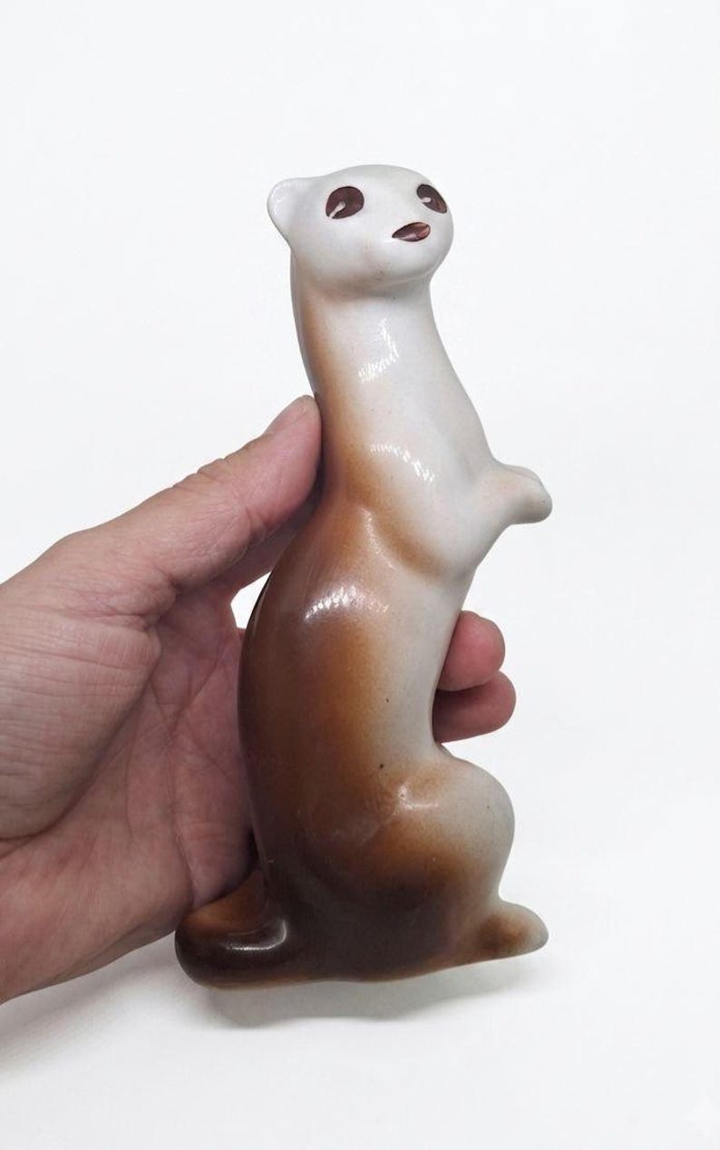 Vintage-Porzellanfigur Wiesel, glasiertes Porzellan, Vintage-Wohndekoration, minimalistische Kinderzimmerdekoration, Waldtier Bild 6