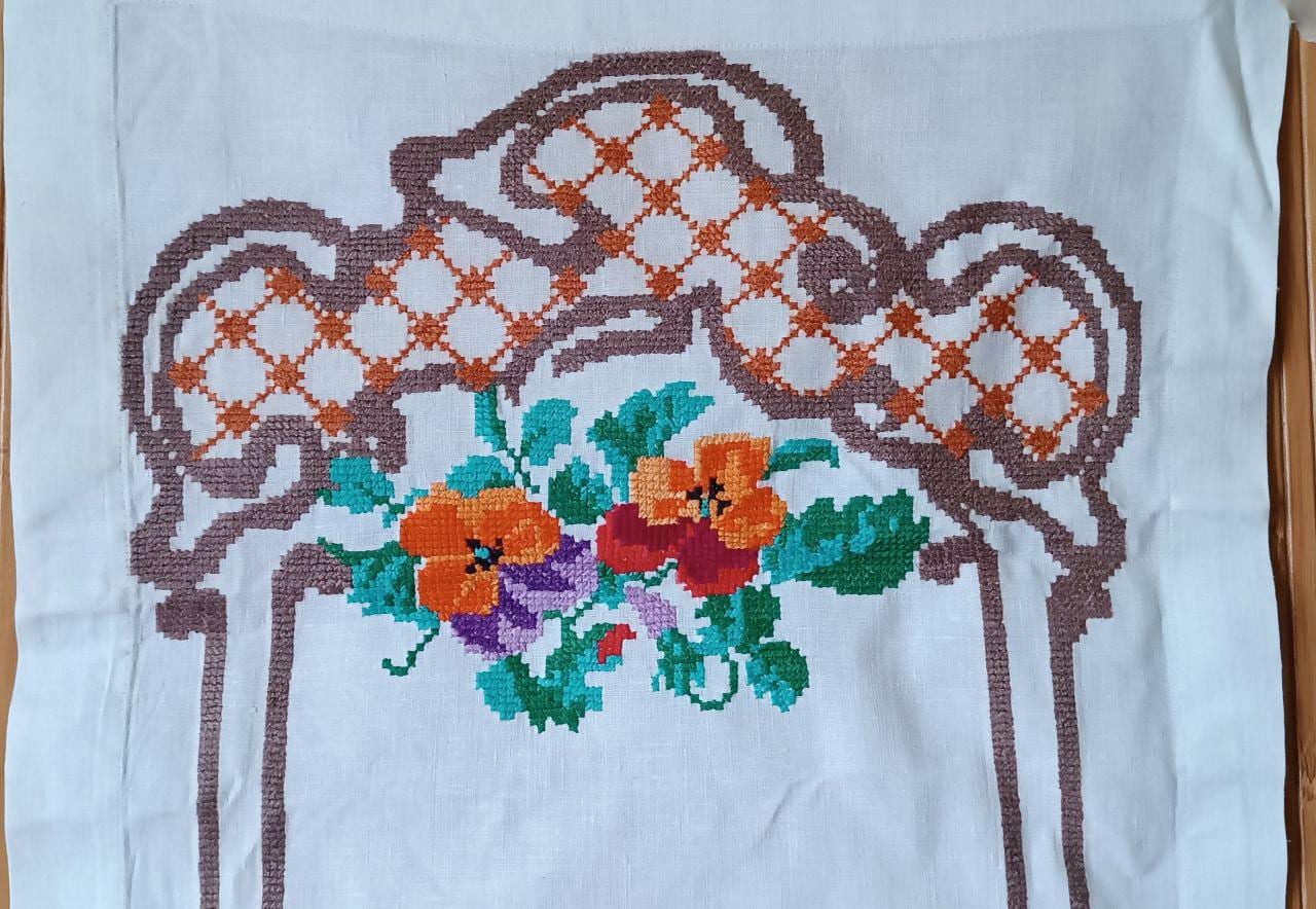 アンティーク刺繍テーブルクロスヴィンテージ刺繍テーブルランナー