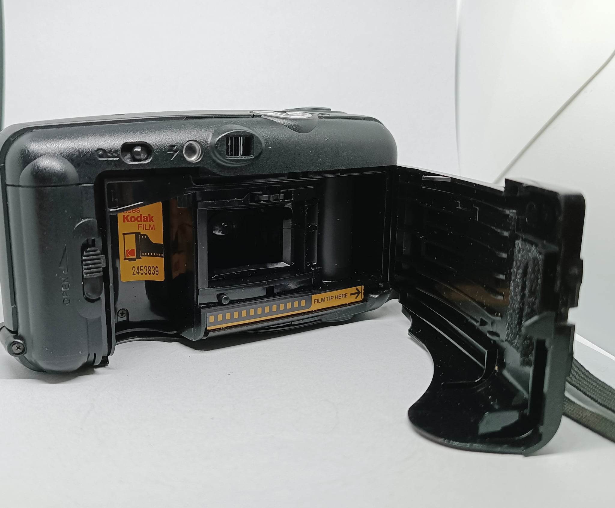 ビンテージ カメラ コダック KB-20、フィルム カメラ コダック 1990