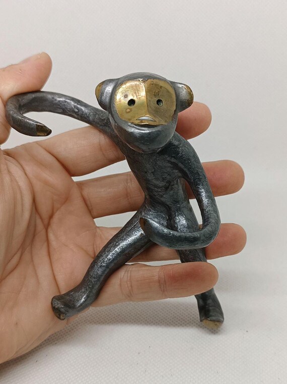 Vintage Monkey Brass Figurine Salt Pepper Kitchen Set Ring Holder
