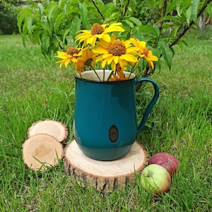 Country kitchen decor Rustic enamelware Old milk can Enamel milk canister Coffee pot Retro metal flower vase Vintage Home decor