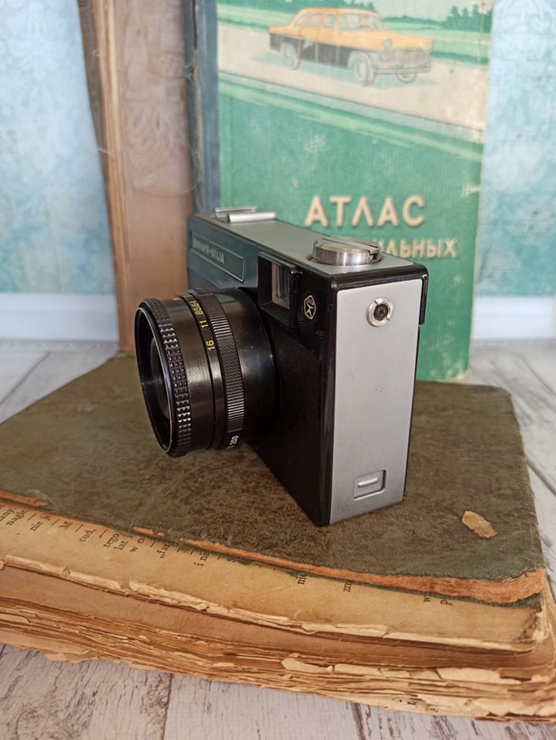 Vintage Soviet Camera Vilia Film Camera Vilia Original leather case, foto 3 di 5