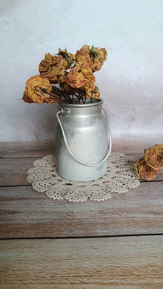 Vasetto Portafiori Vintage Happyyyami In Metallo, Grigio Chiaro, Con Decorazione Floreale, Ideale Per Giardino E Casa