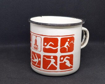 Soviet enamel mug Rustic tea cup Gift for traveler Retro kitchen Metal Decor Vintage coffee drinkware