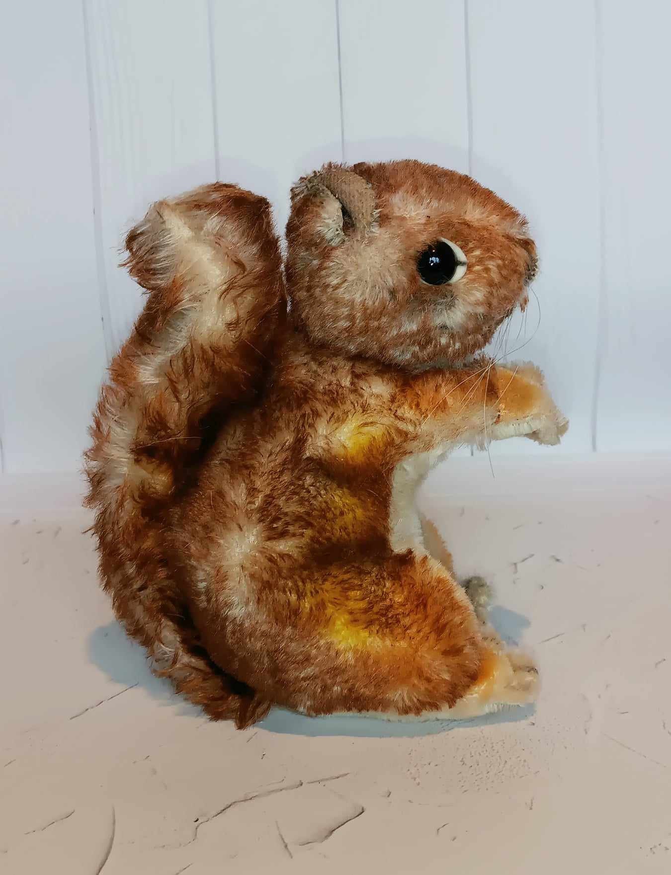 * vintage squirrel ୨୧ * 栗色の キュートなリスさん Cute Vintage Squirrel Fall Squirrels Plush Toy Embroidered