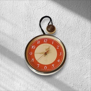 Antique wall clock Vintage 70s Vintage Home decor Quartz wall clock Retro Clock the USSR Vintage decor