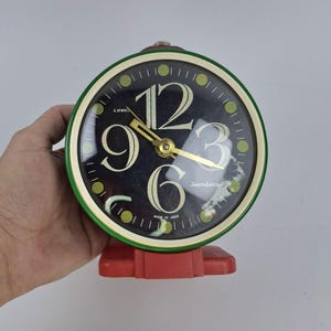 Vintage 80-tals vintage heminredning Retro klocka Sovjetunionen Vintage inredning sovjetisk väckarklocka Turkos bordsklocka Mekanisk skrivbordsklocka