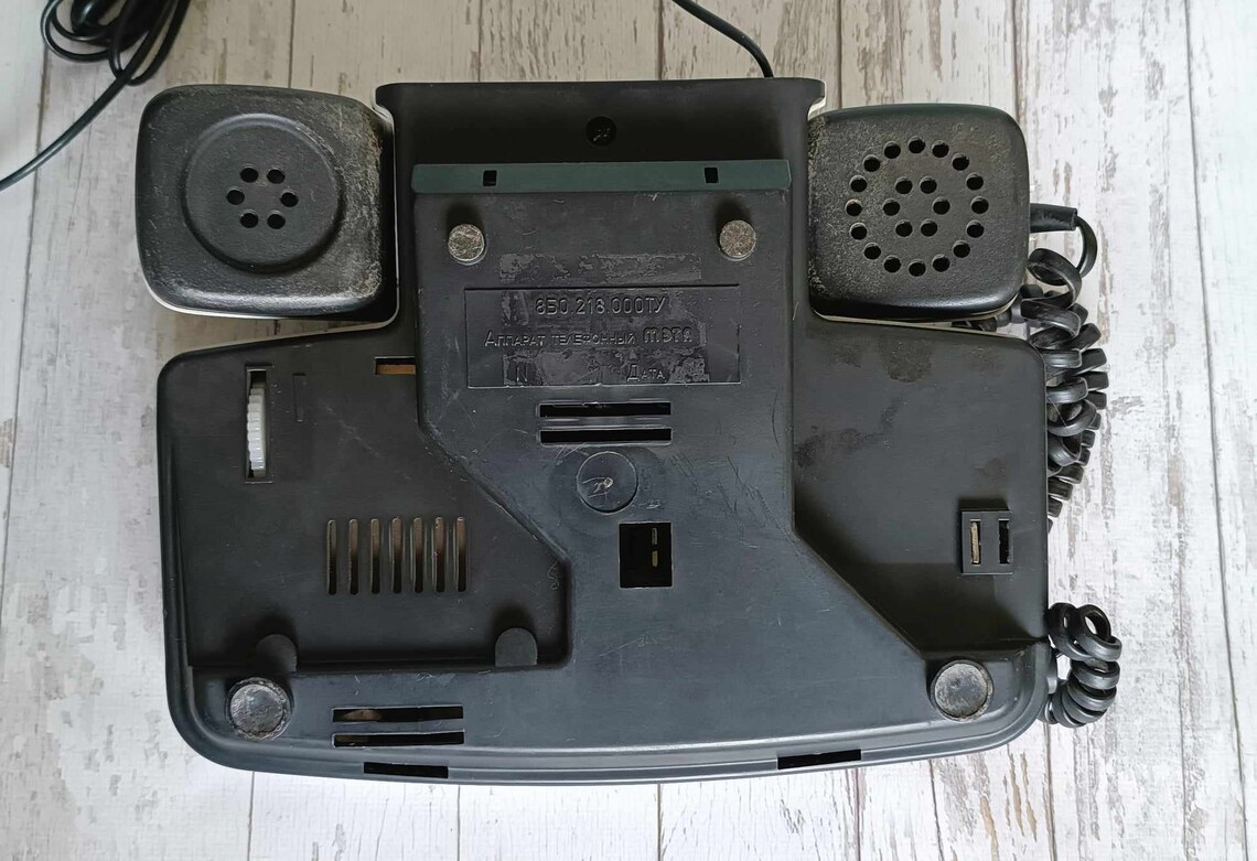 Desktop Vintage Phone Retro Office Decor Old Phone Vintage Home Decor ...