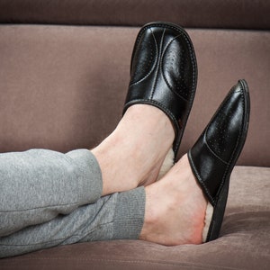 mens leather house slippers