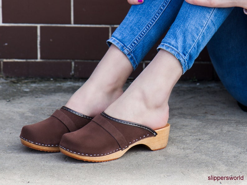 styling clogs
