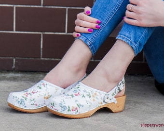 Swedish Clogs Floral White Leather Pattern, Low Heel Wooden Women Clogs Mules, Handmade Strap Clogs, Moccasins Clogs Mules, Gift for Her