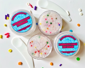 Confetti Cake Lip Scrub – doft av födelsedagstårta, med skopa
