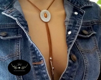 Cravate bolo moderne pour femmes/collier bolo western/cravate bolo en cuir/collier bolo Concho/bijoux cow-girl/bijoux en pierres précieuses/cravate bolo Etsy