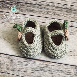 CROCHET BABY BOOTIE Pattern: Harper Baby Booties, Crochet Baby Shoes, Baby Slippers, Crib Shoes, Mary Jane Booties, Crochet Pattern image 6