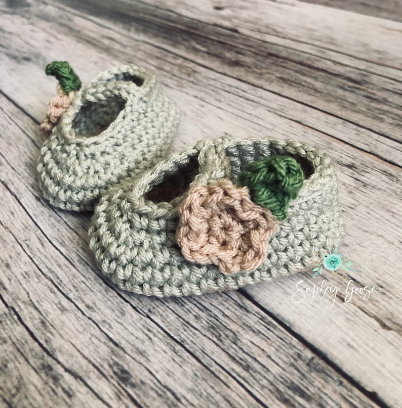 CROCHET BABY BOOTIE Pattern: Harper Baby Booties, Crochet Baby Shoes, Baby Slippers, Crib Shoes, Mary Jane Booties, Crochet Pattern image 5