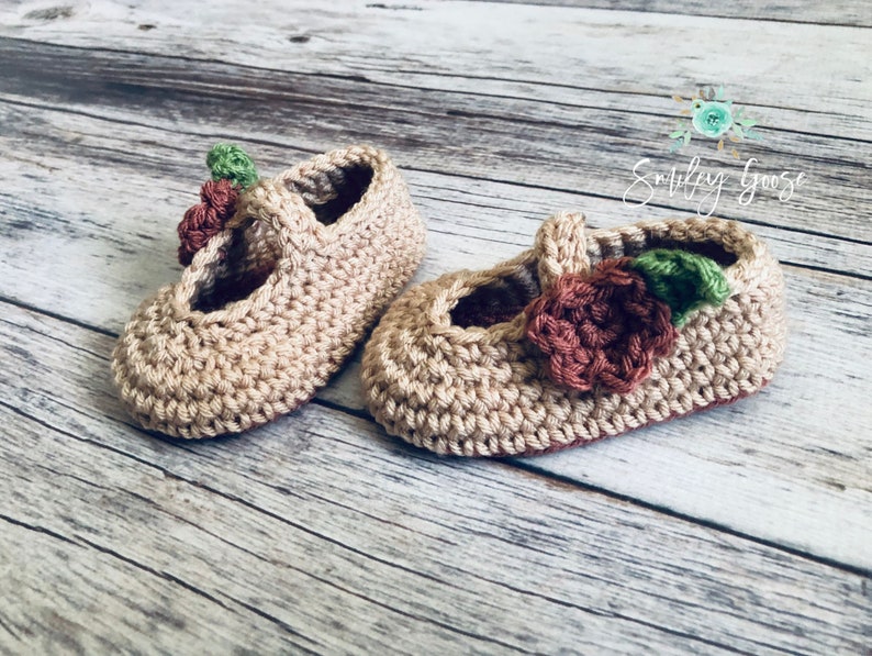 CROCHET BABY BOOTIE Pattern: Harper Baby Booties, Crochet Baby Shoes, Baby Slippers, Crib Shoes, Mary Jane Booties, Crochet Pattern image 9