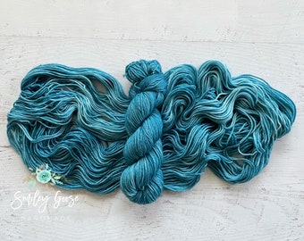 Hand Dyed Yarn, Aqua Blue Teal Yarn, Colorway: Light Teal Blue OOAK, Dk #3 Weight Yarn, Semi Solid Yarn, Superwash Merino Wool,Ready to Ship
