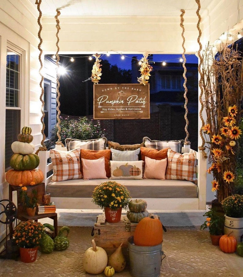 Pumpkin Patch / Farmhouse Style / Rustic / Home Decor / image 0