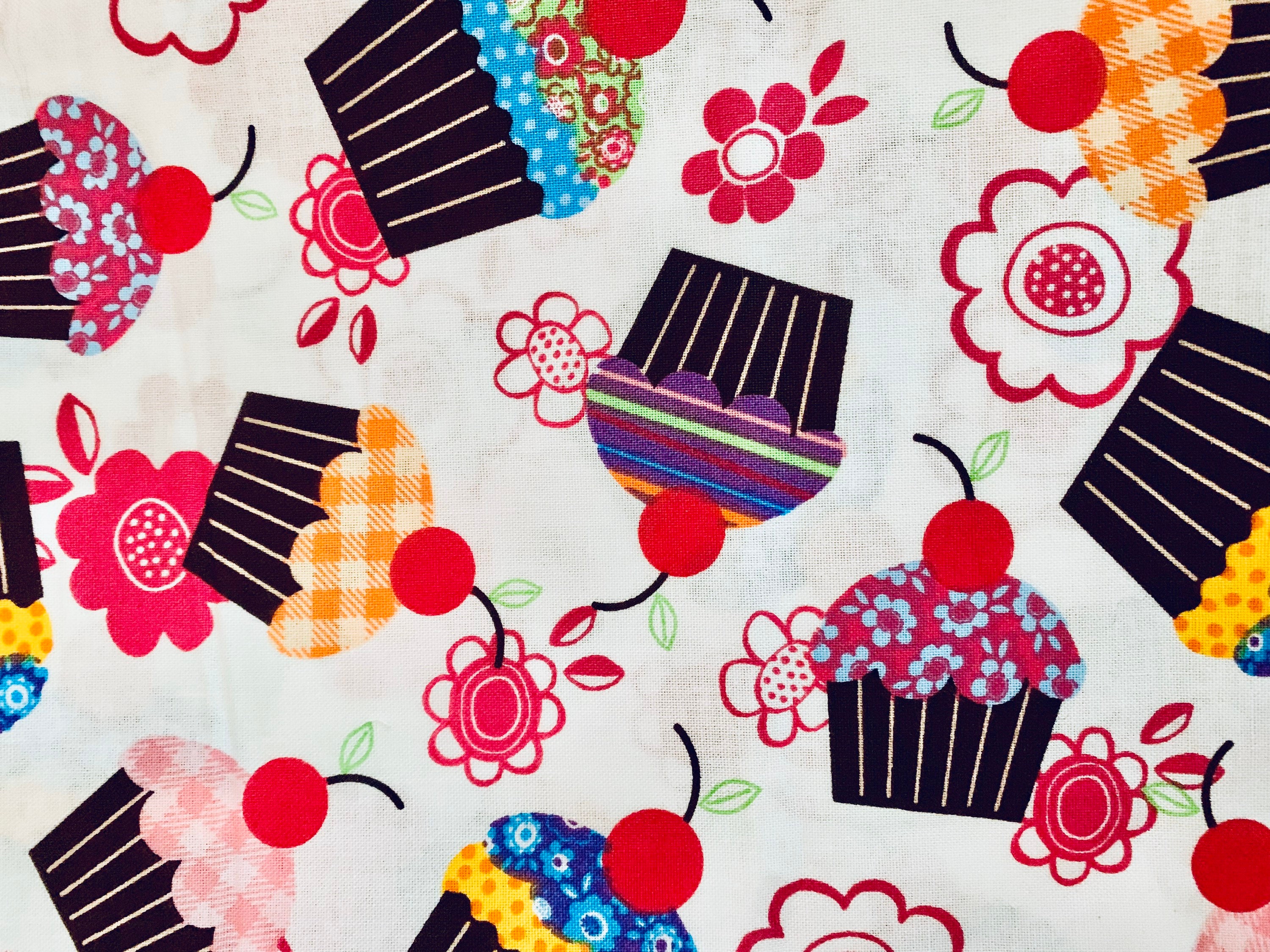 PM2.5 filter included - Cupcake Mask with Filter Pocket - Made in the