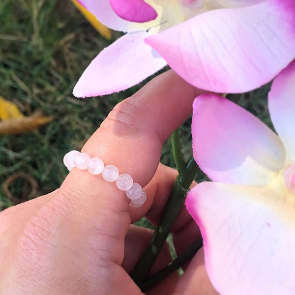 Rose Quartz Crystal Ring, Stretch Stackable Gemstone, Elastic Bead Ring, Fidget, Anxiety, Heart Chakra, Good Energy, Healing Women, Items