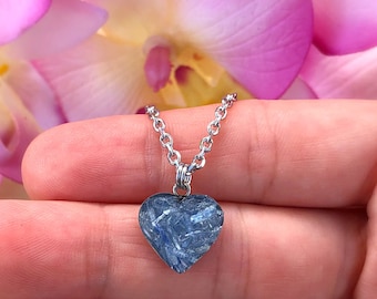 Dainty Blue Kyanite Heart Necklace, Raw Healing Crystal, Gemstone, Natural Stone Choker Pendant, Rough, Calming,Stress Relief,Women,Gift